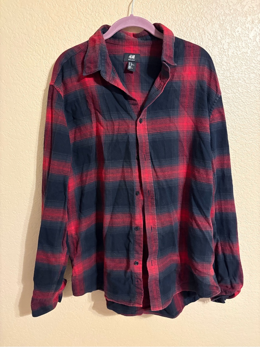 H&M Men’s Regular Fit Red Button Up Flannel